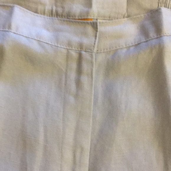 Light Gray Linen & Rayon Pants, Size 12. - Picture 2 of 3